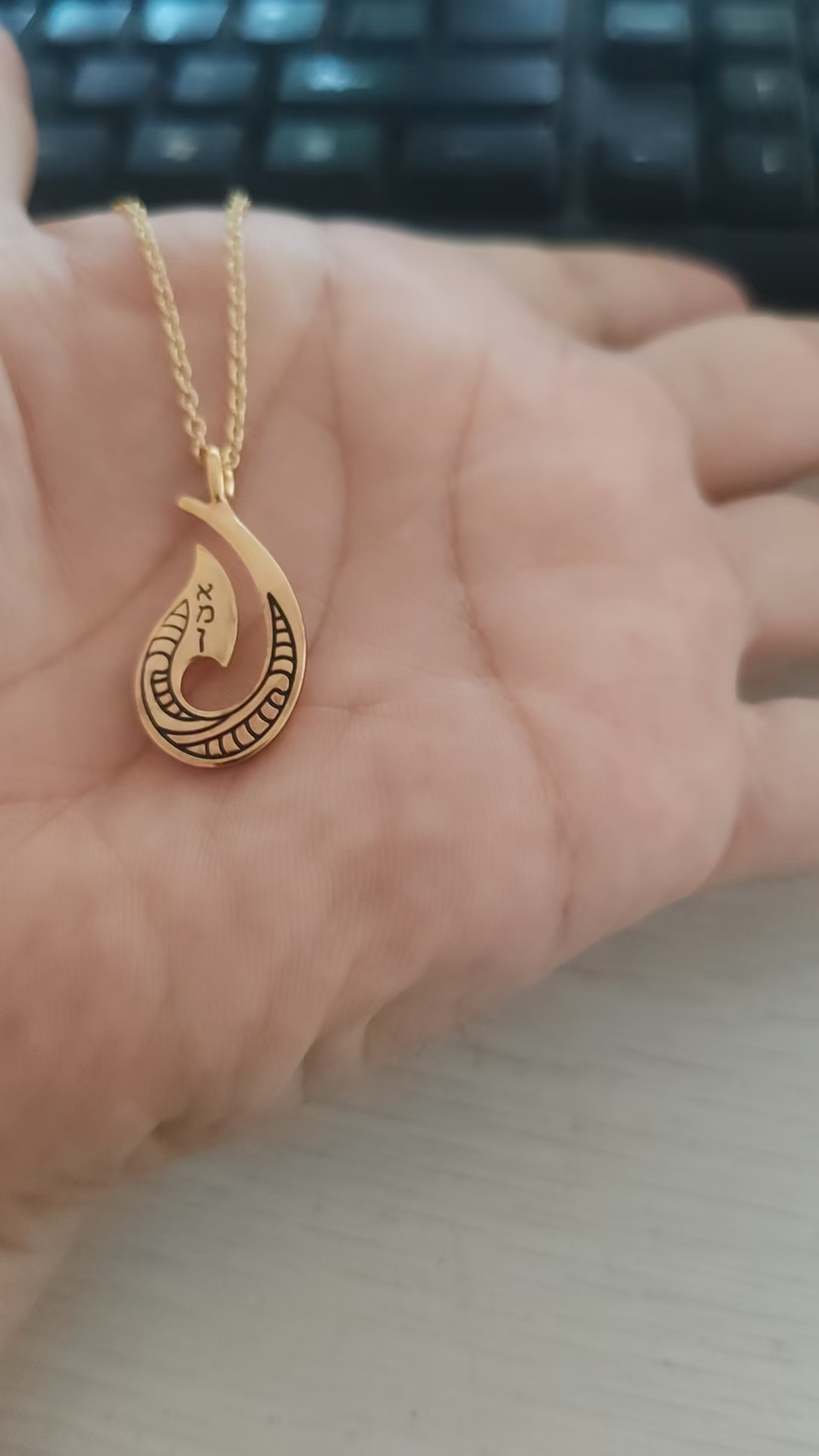 Hebrew Chammah Sun Pendant Nec - Xcm Chain 评论和价格